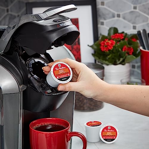 Tim Hortons Maple Flavoured Coffee Pods, Keurig K-Cup Compatible Capsules, Light Roast, 12 Count, Seasonal Sweet and Sweet Canadian Maple Notes